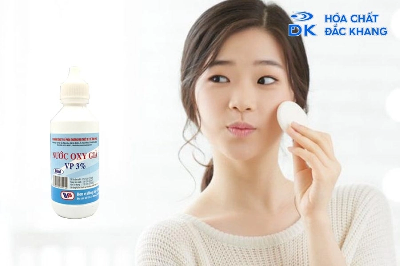 dùng oxy già ba phần trăm trên nệm