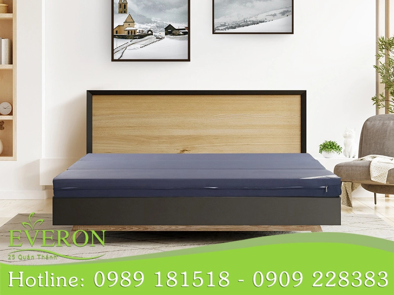 So sánh độ dày đệm bông ép Everon đặt cạnh nhau