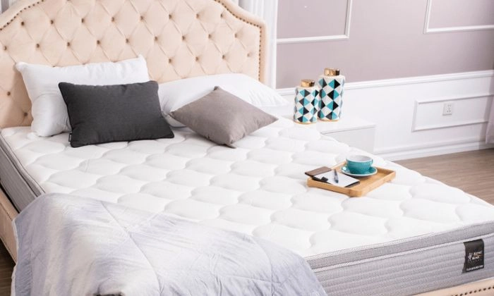 So sánh Everon Hanvico Elan Forever trên giường