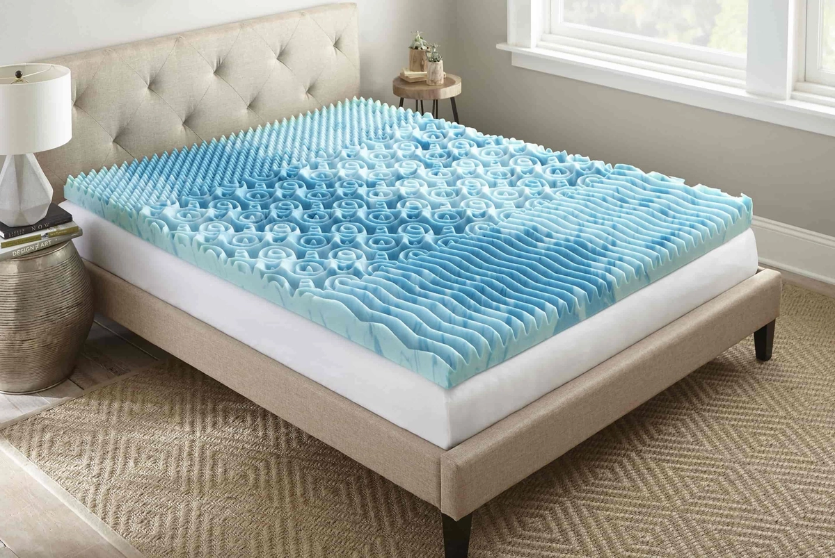 Bề mặt gel mát lạnh nệm cool gel memory foam Amando Casa