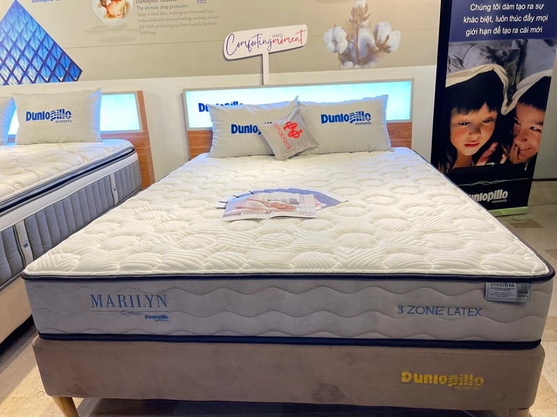 cận cảnh lò xo túi Dunlopillo trên mẫu Venus