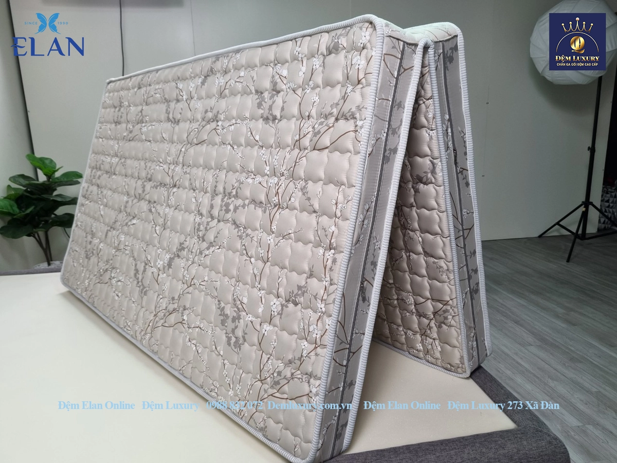 cận cảnh lõi bông ép ép nhiệt Elan