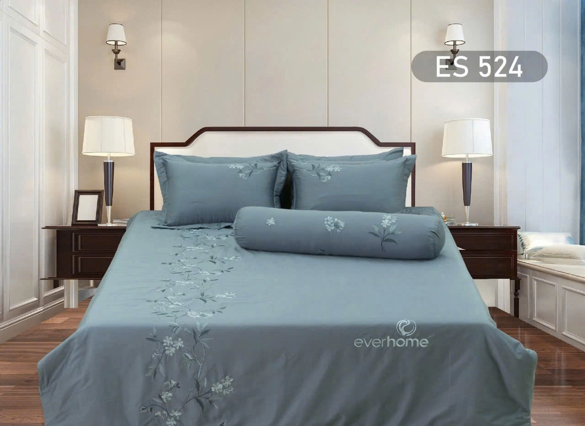 Mẫu đệm Everhome nhiều độ dày trưng bày