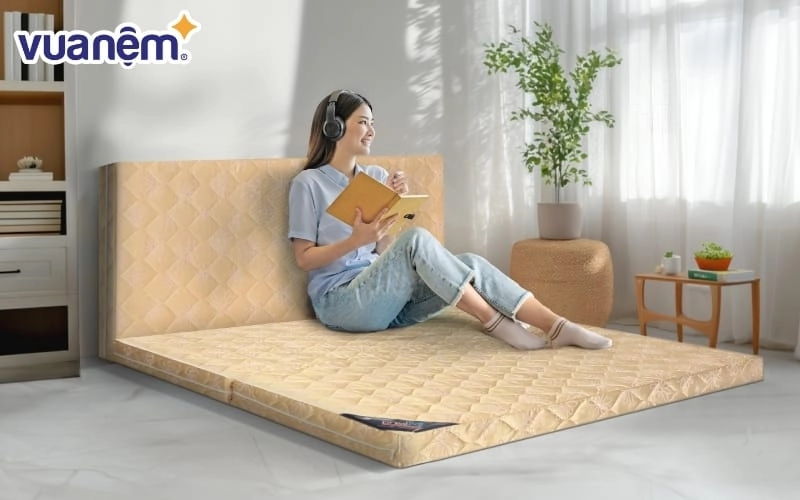 Nệm Liên Á bề mặt lỗ gai thoáng mát