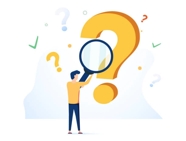 người mua cầm bảng câu hỏi chọn nệm tại nhà