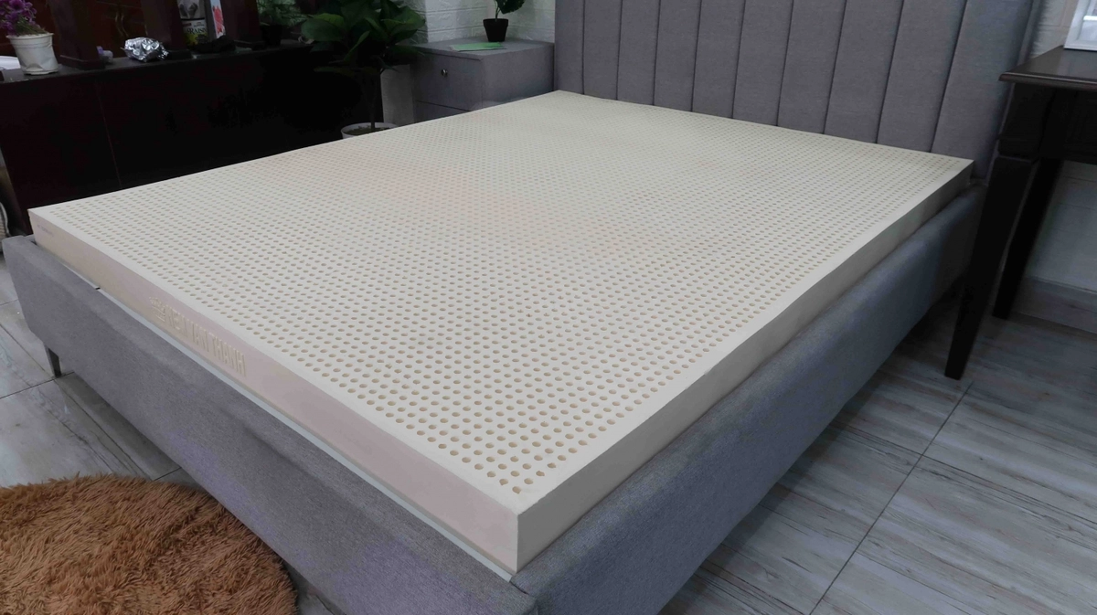 So sánh độ cứng nệm Vạn Thành các chất liệu