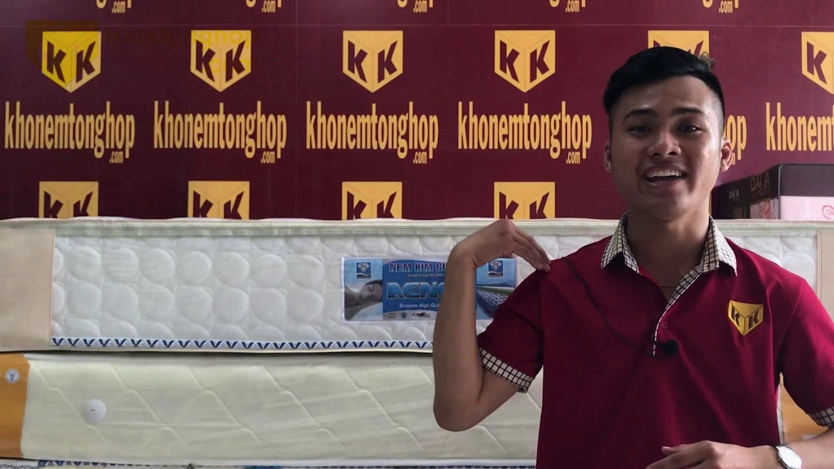 so sánh Dunlopillo với Kymdan Liên Á Vạn Thành