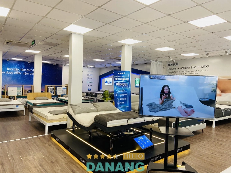 thử đệm tại cửa hàng trong 15 phút