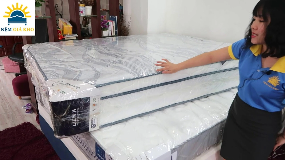 trưng bày nệm Dunlopillo Liên Á Kymdan cỡ 1m8 x 2m