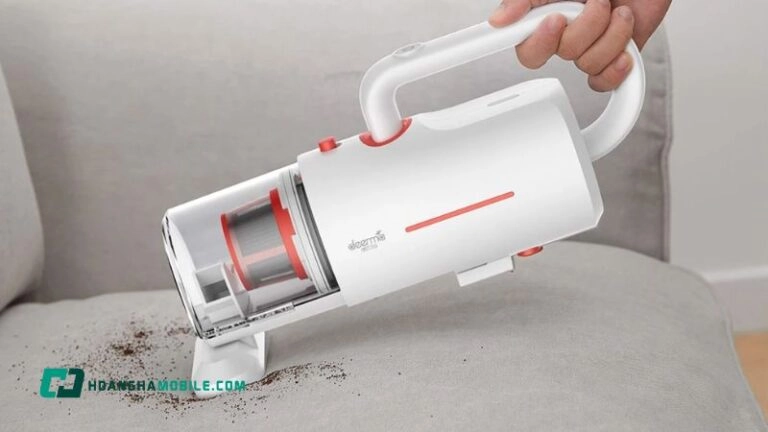 vệ sinh áo bọc nệm Kim Cương bằng máy hút bụi