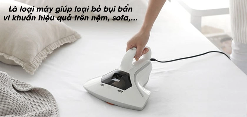 vệ sinh nệm bằng máy hút bụi cầm tay