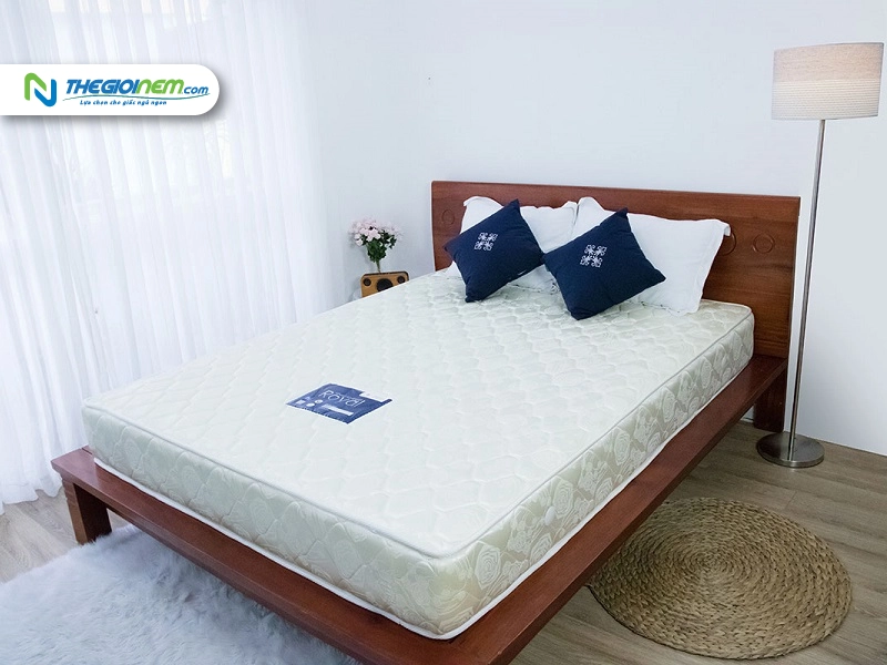 Bộ sưu tập nệm lò xo Vạn Thành tại showroom