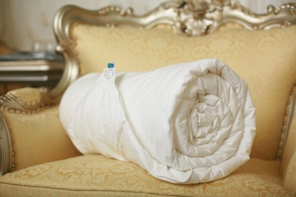 mặt cắt sợi polyester siliconized trong chăn Hanvico