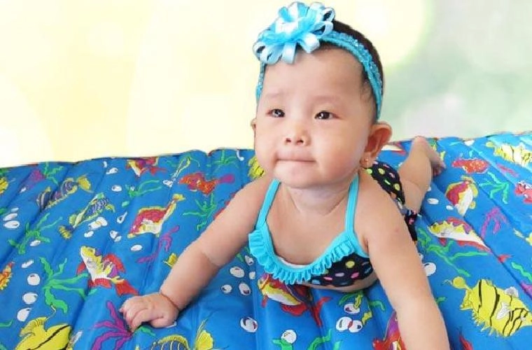 nệm nước cho trẻ sơ sinh cấu tạo van khóa an toàn