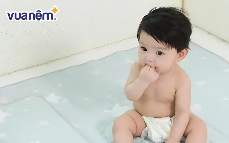 nệm nước cho trẻ sơ sinh tem chứng nhận và van đôi