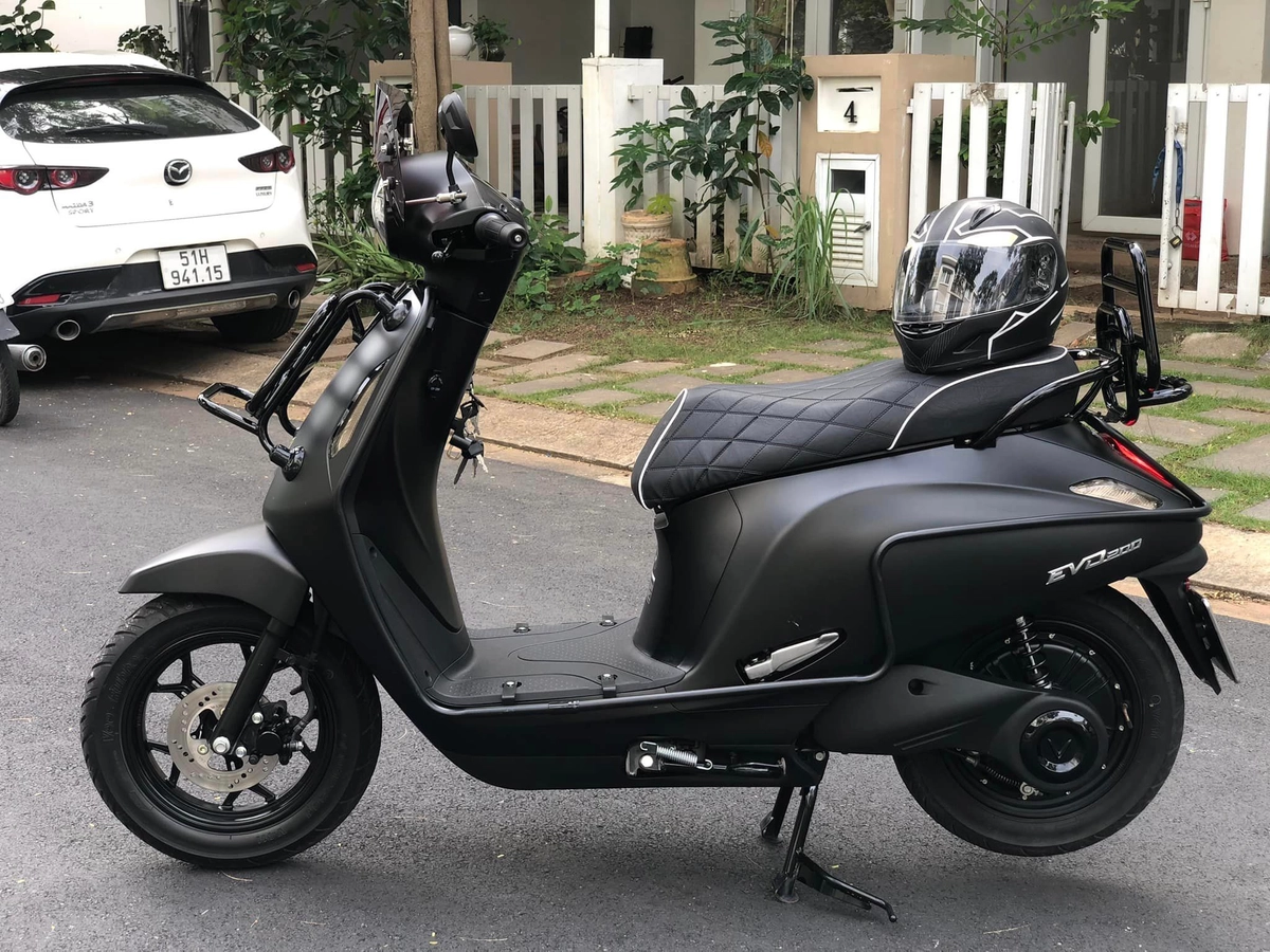 Phụ kiện nệm VinFast trong khoang xe