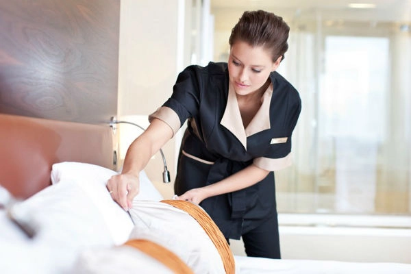 quy trình buồng phòng chuyên nghiệp tại Sofitel