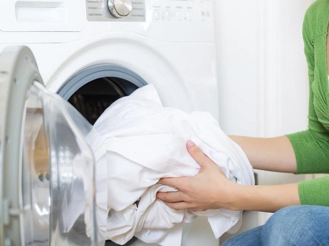 Sai lầm thường gặp khi vệ sinh chăn ga gối đệm