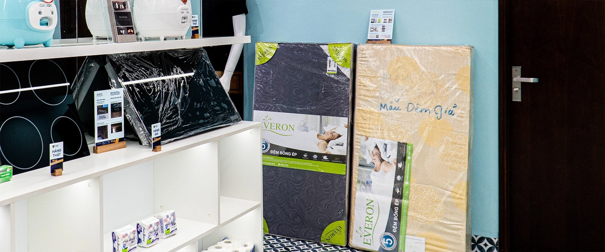 Showroom Everon trưng bày các dòng đệm phổ biến