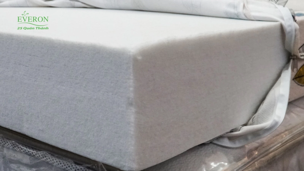 so sánh đệm cao su non Kim Cương với các loại khác
