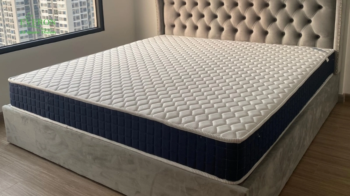 so sánh đệm lò xo foam và latex