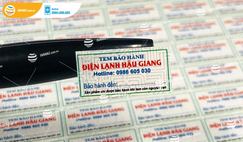 tem bảo hành và QR code trên nệm latex