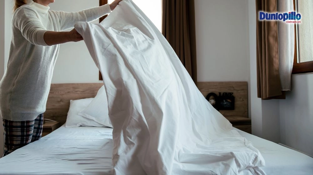 tháo áo nệm Thắng Lợi giặt máy và phơi mát