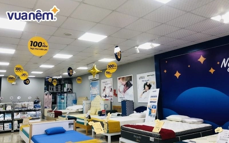 Trưng bày nệm Liên Á gấp 3 tại showroom