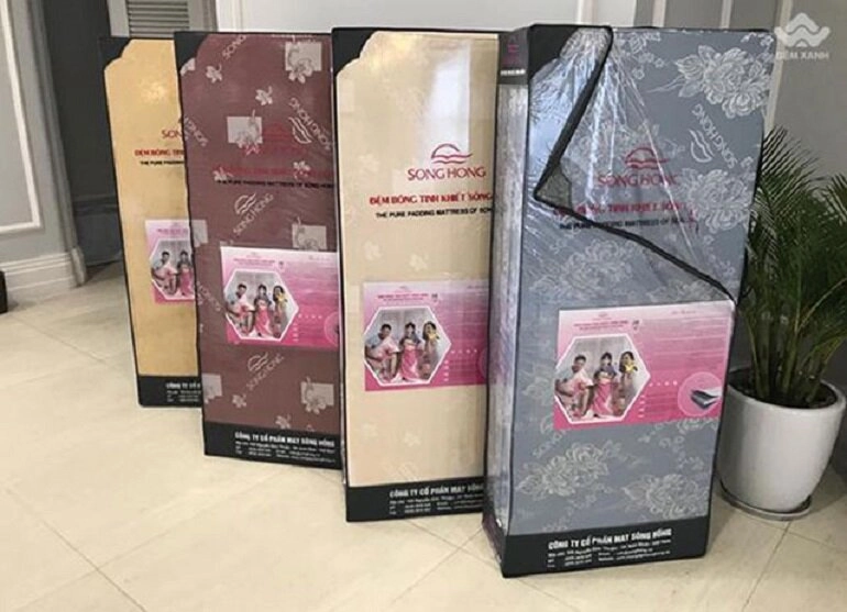 Tư vấn chọn size đệm Sông Hồng tại cửa hàng